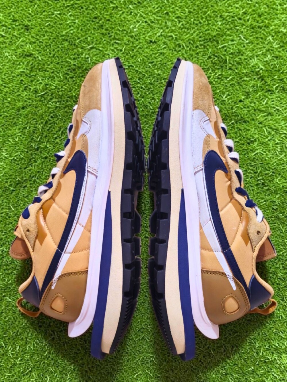 Nike Vaporwaffle sacai Sesame Blue Void Size 12 Used